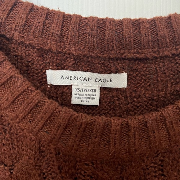 American Eagle XS Brown, Long-Sleeve Crewneck Knit Sweater - Picture 3 of 3
